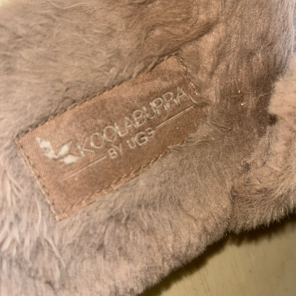 Kookaburra by UGG Pink/tannish  Slippers sz M. FOUND THEM!!